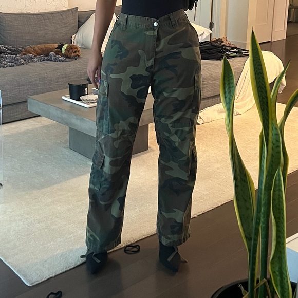 Local European camo pants M/L - Picture 2 of 3
